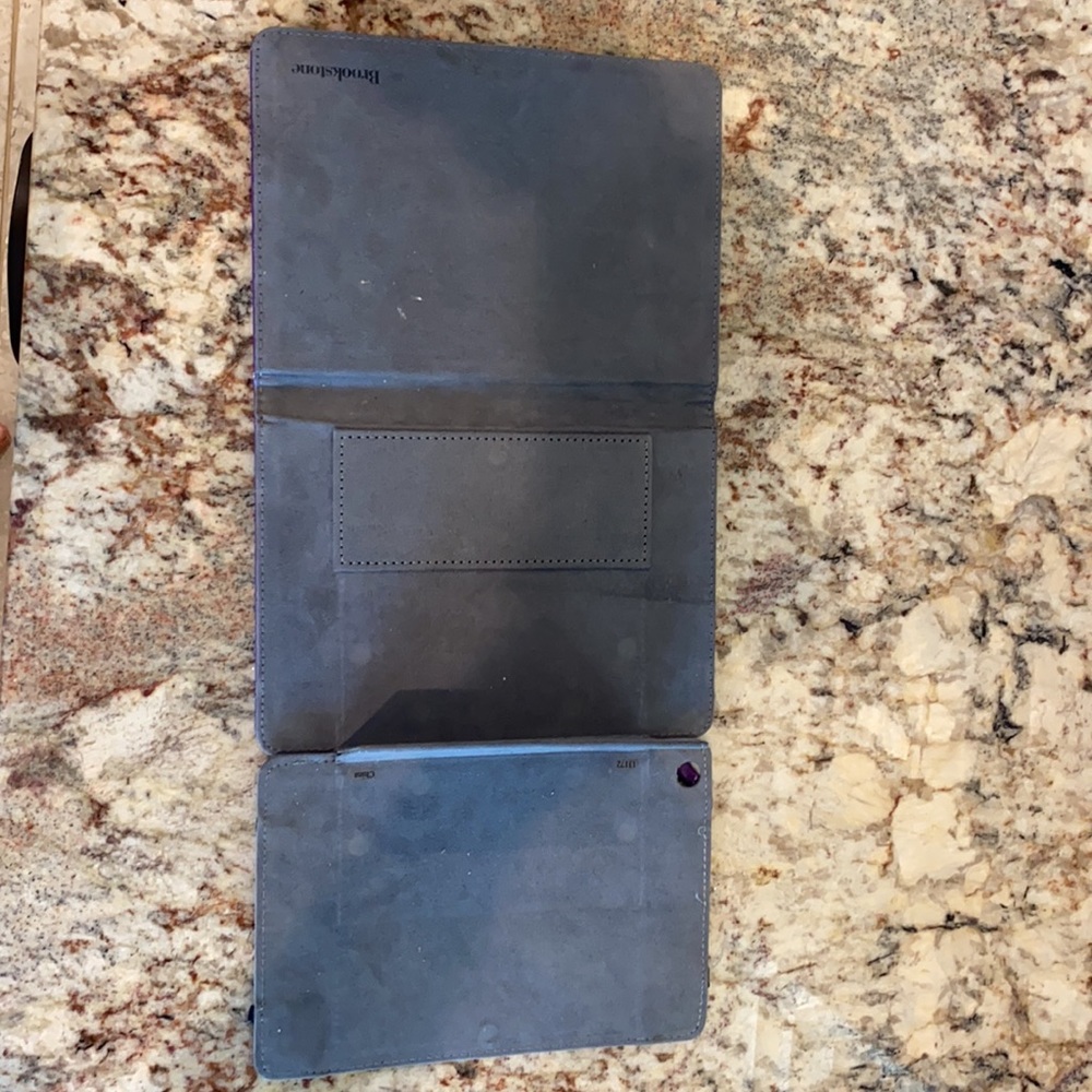 ipad Mini Brookstone Case. - Picture 3 of 3